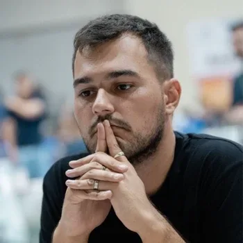 Ο κακός αξιωματικός είναι ενα αδιαμφισβήτητο γεγονός. Η κακή θέση από την άλλη είναι απλώς μια εκτίμηση.